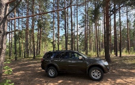 Mitsubishi Pajero Sport II рестайлинг, 2014 год, 1 950 000 рублей, 5 фотография