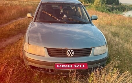 Volkswagen Passat B5+ рестайлинг, 1998 год, 155 000 рублей, 1 фотография