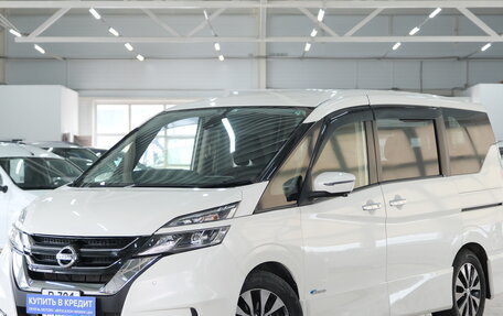 Nissan Serena IV, 2017 год, 2 199 000 рублей, 4 фотография