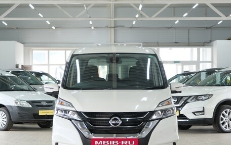 Nissan Serena IV, 2017 год, 2 199 000 рублей, 2 фотография