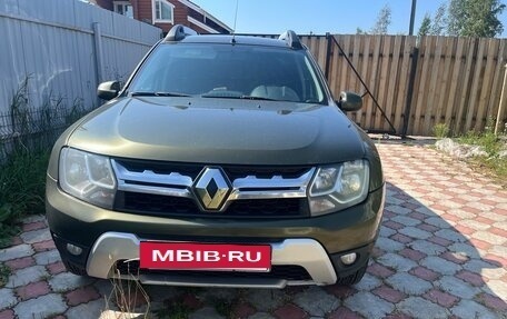 Renault Duster I рестайлинг, 2019 год, 1 000 000 рублей, 2 фотография