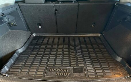 Volkswagen Tiguan II, 2018 год, 2 490 000 рублей, 18 фотография