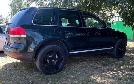 Volkswagen Touareg III, 2005 год, 1 000 375 рублей, 3 фотография