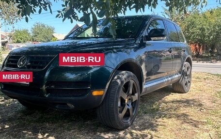 Volkswagen Touareg III, 2005 год, 1 000 375 рублей, 2 фотография