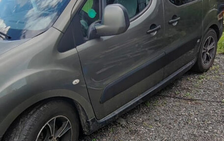 Citroen Berlingo II рестайлинг, 2012 год, 680 000 рублей, 5 фотография