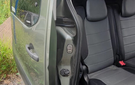 Citroen Berlingo II рестайлинг, 2012 год, 680 000 рублей, 14 фотография