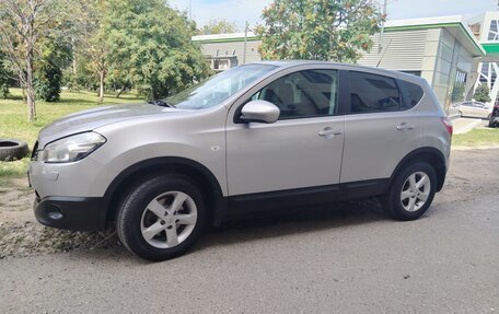 Nissan Qashqai, 2013 год, 1 050 000 рублей, 2 фотография