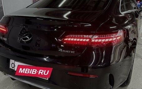 Mercedes-Benz E-Класс, 2021 год, 5 890 000 рублей, 4 фотография