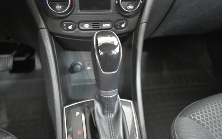Hyundai Solaris II рестайлинг, 2015 год, 1 099 000 рублей, 10 фотография