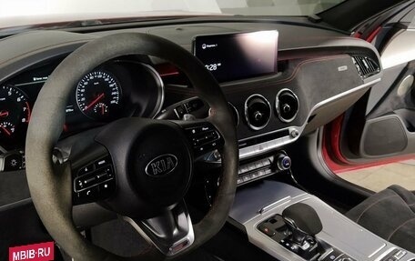 KIA Stinger I, 2021 год, 3 999 000 рублей, 13 фотография