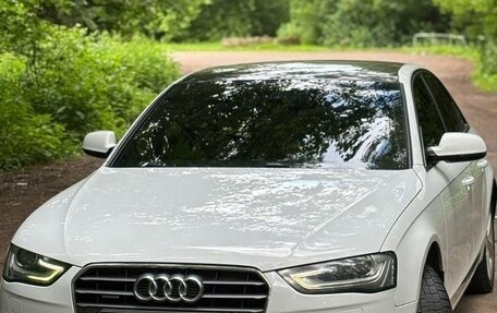 Audi A4, 2014 год, 1 650 000 рублей, 2 фотография