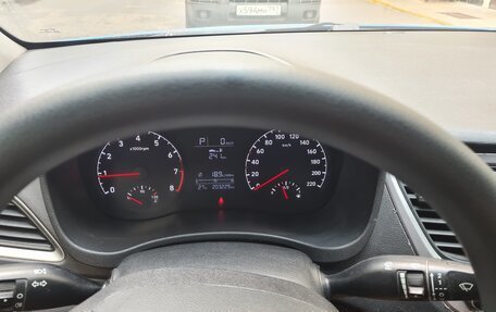 Hyundai Solaris II рестайлинг, 2018 год, 675 000 рублей, 4 фотография