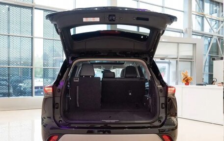 Toyota Highlander, 2025 год, 5 400 000 рублей, 10 фотография