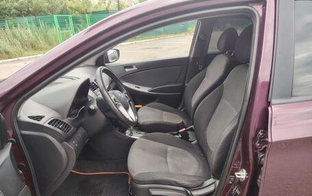 Hyundai Solaris II рестайлинг, 2011 год, 780 000 рублей, 8 фотография
