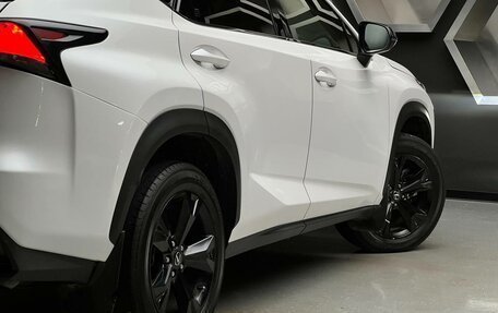 Lexus NX I, 2017 год, 3 000 000 рублей, 10 фотография