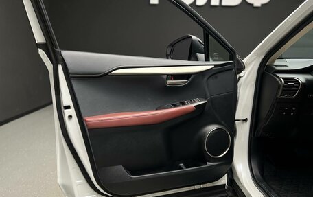 Lexus NX I, 2017 год, 3 000 000 рублей, 17 фотография