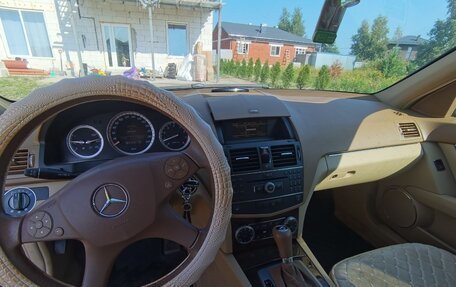 Mercedes-Benz C-Класс, 2008 год, 1 100 000 рублей, 11 фотография