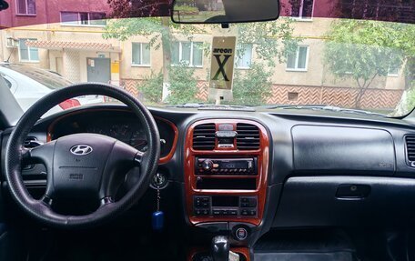 Hyundai Sonata IV рестайлинг, 2006 год, 450 000 рублей, 8 фотография