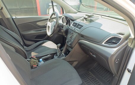 Opel Mokka I, 2014 год, 1 200 000 рублей, 2 фотография