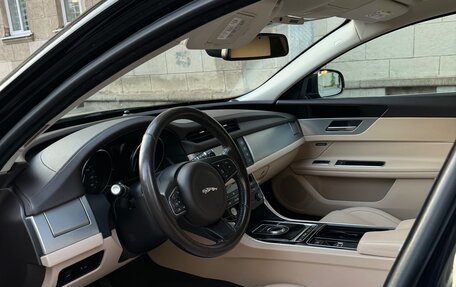 Jaguar XF II, 2017 год, 2 130 000 рублей, 5 фотография