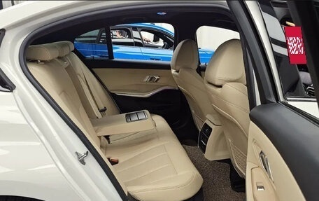 BMW 3 серия, 2022 год, 3 280 000 рублей, 16 фотография