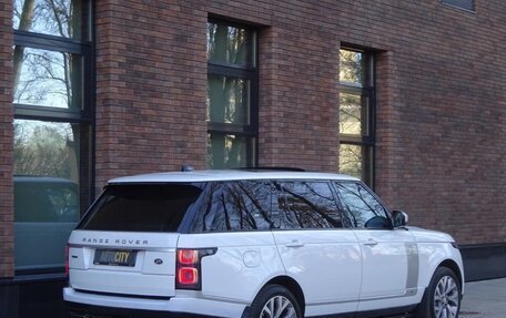 Land Rover Range Rover IV рестайлинг, 2018 год, 9 375 000 рублей, 12 фотография