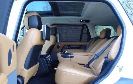 Land Rover Range Rover IV рестайлинг, 2018 год, 9 375 000 рублей, 31 фотография