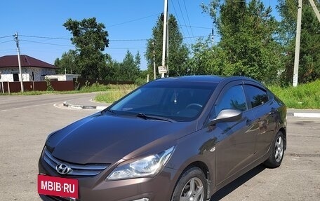 Hyundai Solaris II рестайлинг, 2015 год, 859 000 рублей, 3 фотография