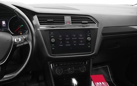 Volkswagen Tiguan II, 2017 год, 2 099 000 рублей, 8 фотография