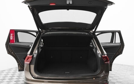 Volkswagen Tiguan II, 2017 год, 2 099 000 рублей, 22 фотография