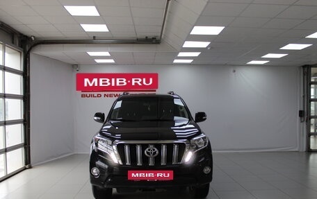Toyota Land Cruiser Prado 150 рестайлинг 2, 2016 год, 4 100 000 рублей, 8 фотография