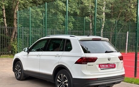 Volkswagen Tiguan II, 2019 год, 2 550 000 рублей, 3 фотография
