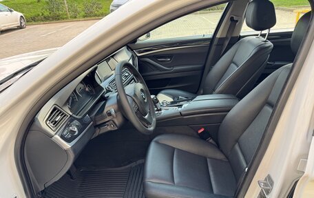BMW 5 серия, 2017 год, 2 700 000 рублей, 10 фотография