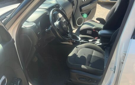 KIA Soul II рестайлинг, 2016 год, 1 550 000 рублей, 8 фотография