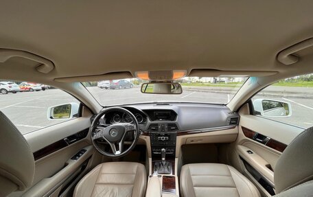 Mercedes-Benz E-Класс, 2013 год, 1 550 000 рублей, 9 фотография