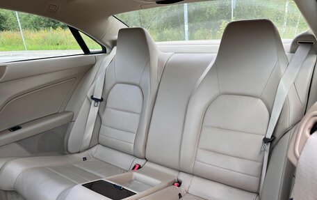 Mercedes-Benz E-Класс, 2013 год, 1 550 000 рублей, 12 фотография