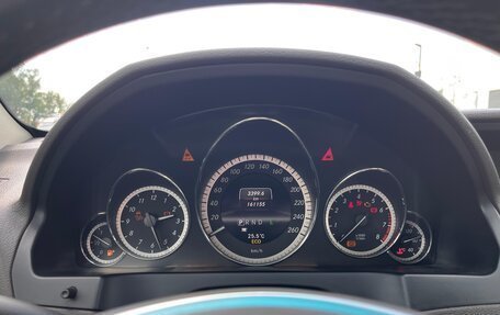 Mercedes-Benz E-Класс, 2013 год, 1 550 000 рублей, 14 фотография