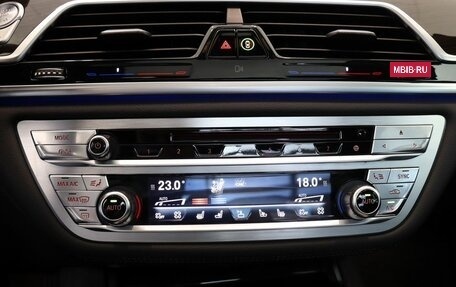 BMW 7 серия, 2016 год, 4 590 000 рублей, 20 фотография