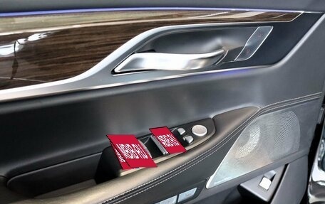 BMW 7 серия, 2016 год, 4 590 000 рублей, 12 фотография