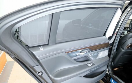 BMW 7 серия, 2016 год, 4 590 000 рублей, 26 фотография