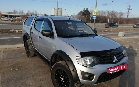 Mitsubishi L200 IV рестайлинг, 2014 год, 1 470 000 рублей, 3 фотография