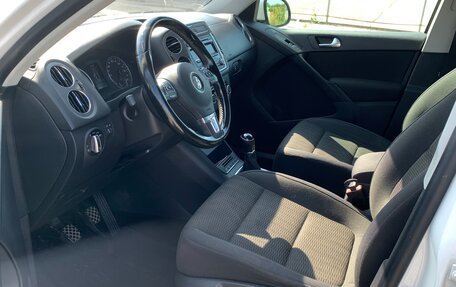 Volkswagen Tiguan I, 2012 год, 850 000 рублей, 8 фотография