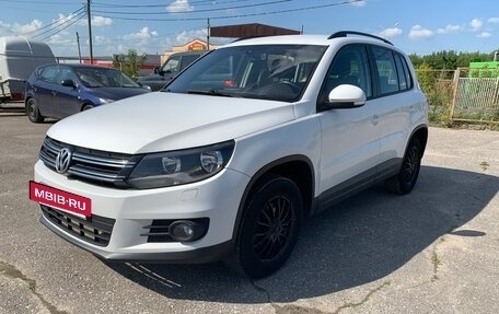 Volkswagen Tiguan I, 2012 год, 850 000 рублей, 2 фотография