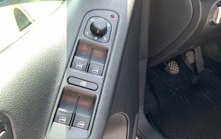 Volkswagen Tiguan I, 2012 год, 850 000 рублей, 15 фотография