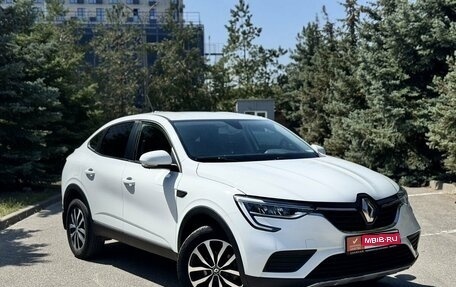 Renault Arkana I, 2020 год, 1 440 000 рублей, 1 фотография