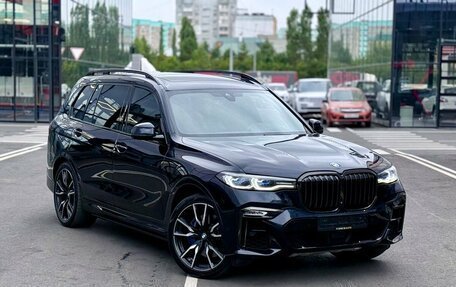 BMW X7, 2021 год, 9 200 000 рублей, 3 фотография