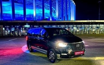 Hyundai Grand Starex Grand Starex I рестайлинг 2, 2019 год, 4 150 000 рублей, 1 фотография