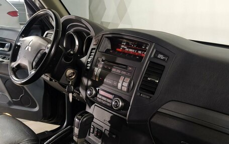 Mitsubishi Pajero IV, 2013 год, 2 399 000 рублей, 8 фотография