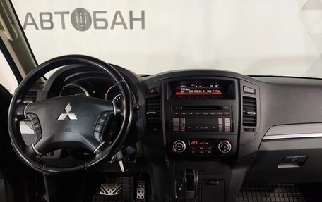 Mitsubishi Pajero IV, 2013 год, 2 399 000 рублей, 11 фотография