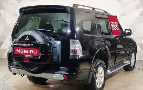Mitsubishi Pajero IV, 2013 год, 2 399 000 рублей, 3 фотография